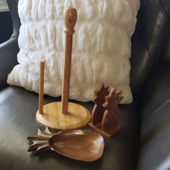 Wood Paper Towel Holder, Napkin Pinapple - Picture 6 of 7